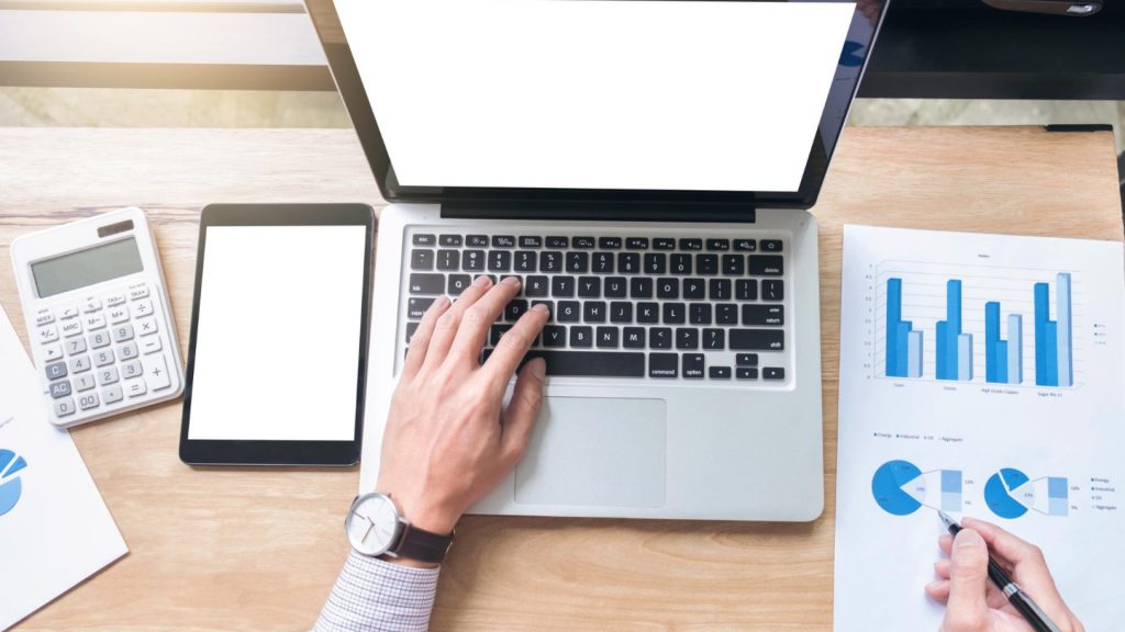 Boostez votre gestion comptable grâce à un logiciel post-comptable efficace