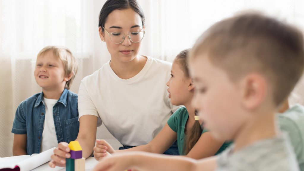Comment obtenir le diplôme d’état d’éducateur de jeunes enfants grâce à la VAE ?