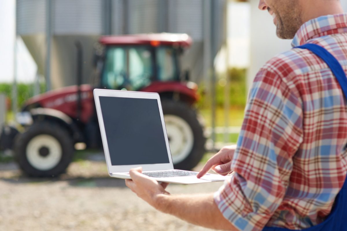 Matériel agricole en ligne : transformer l’achat grâce à la simplicité, au choix et à la livraison rapide